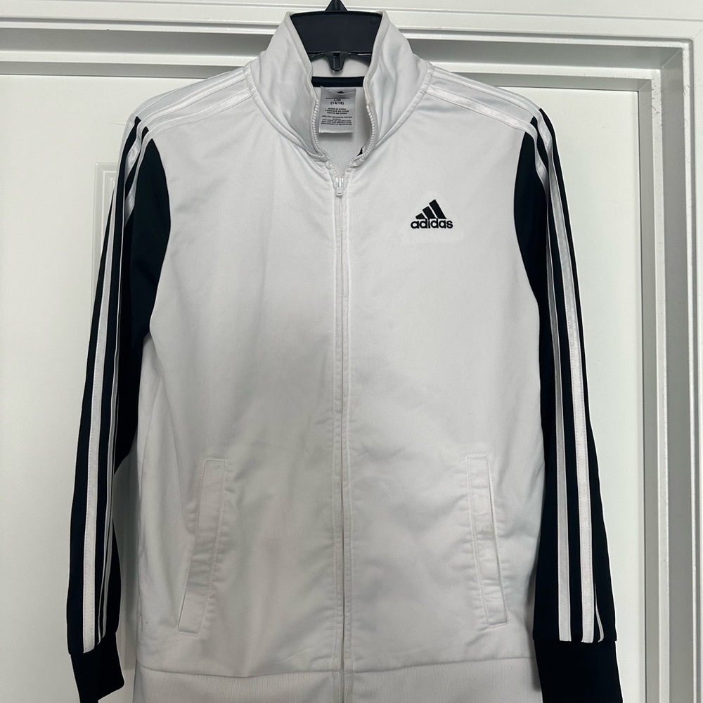 Boys Adidas full zip jacket. GUC. No pets no smoking home.